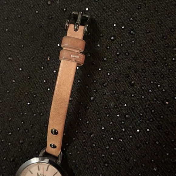 Fossil Watch - Picture 3 of 7